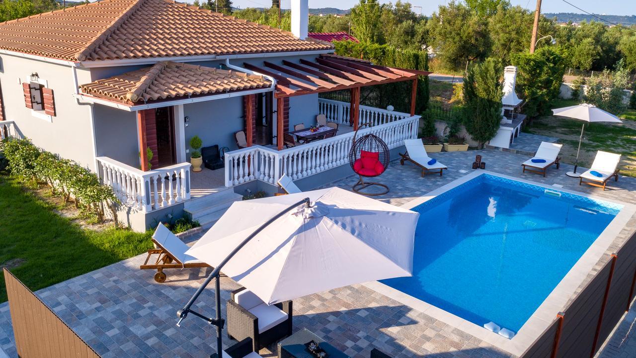 Pothos Villas Sarakinadhon Exterior photo