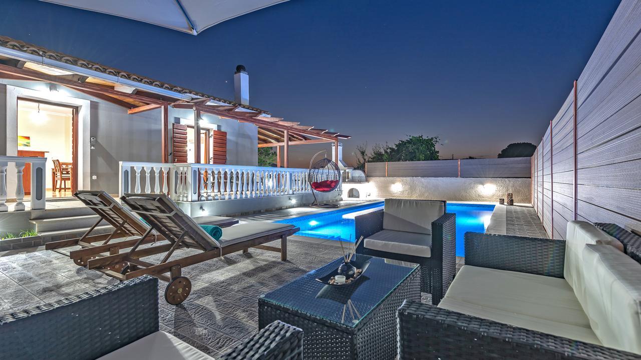 Pothos Villas Sarakinadhon Exterior photo
