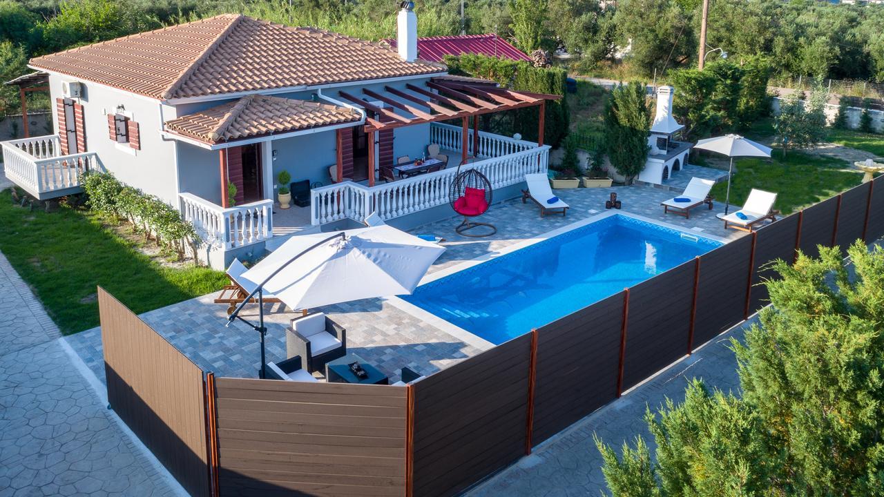 Pothos Villas Sarakinadhon Exterior photo